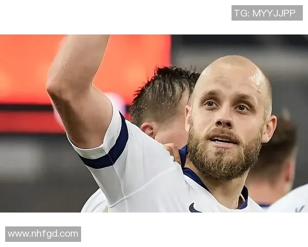 努涅斯在新赛季的表现分析与球队战术适应性探讨